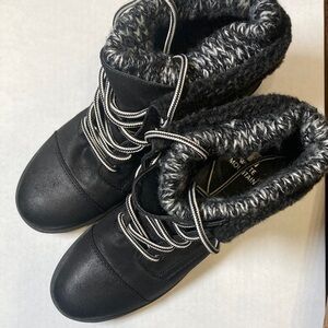 White Mountain Savada Women's Black Lace Up Winter Boots with Knit Collar Sz 8